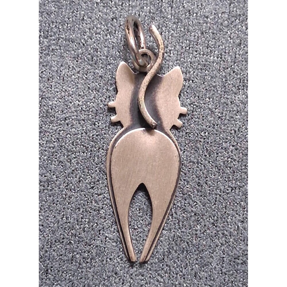 Beau Sterling Cat Pendant Kitty Butt Vintage Charm